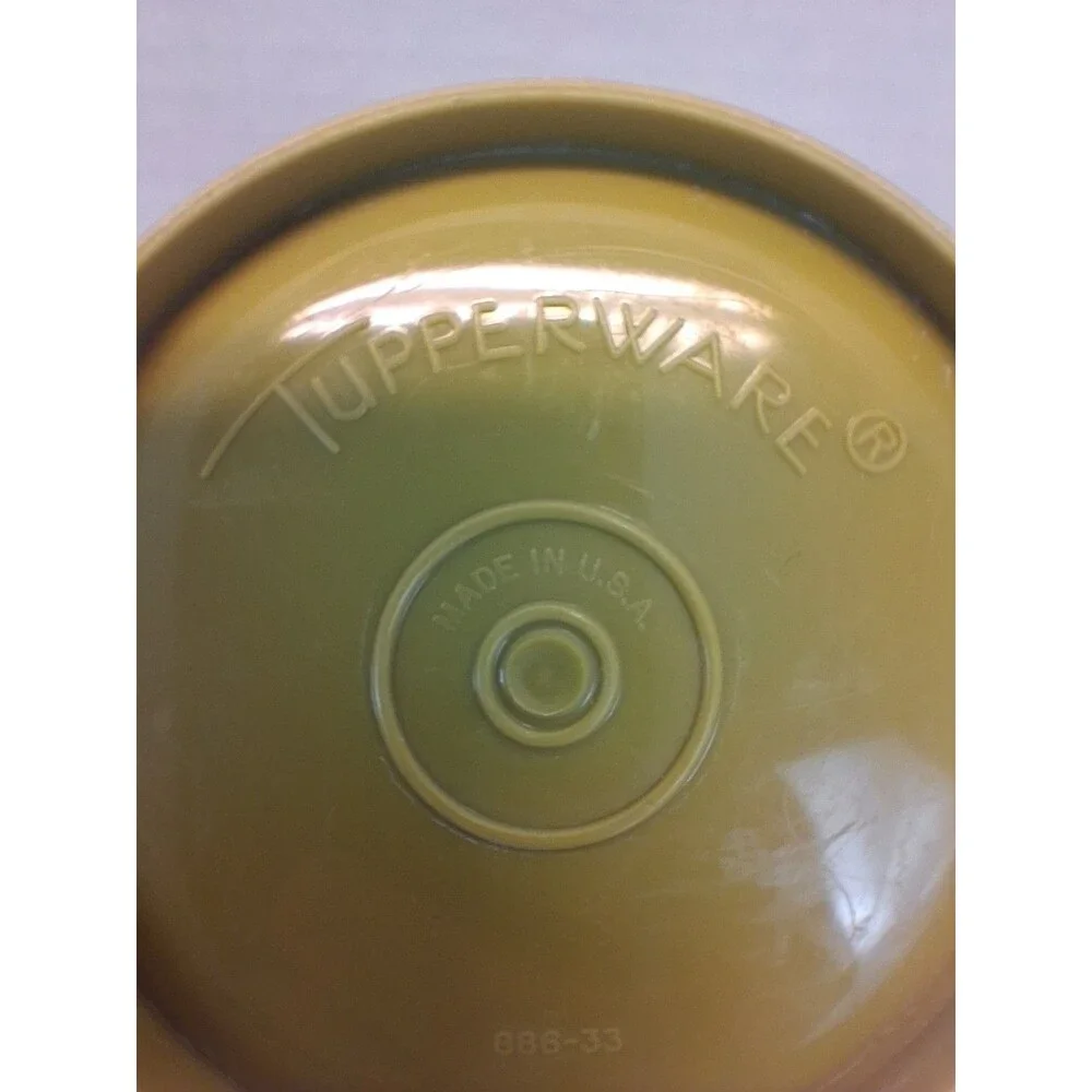 Vintage Tupperware 886-33 Avocado Green 16 oz Bowl Made in USA MCM 1970s Retro